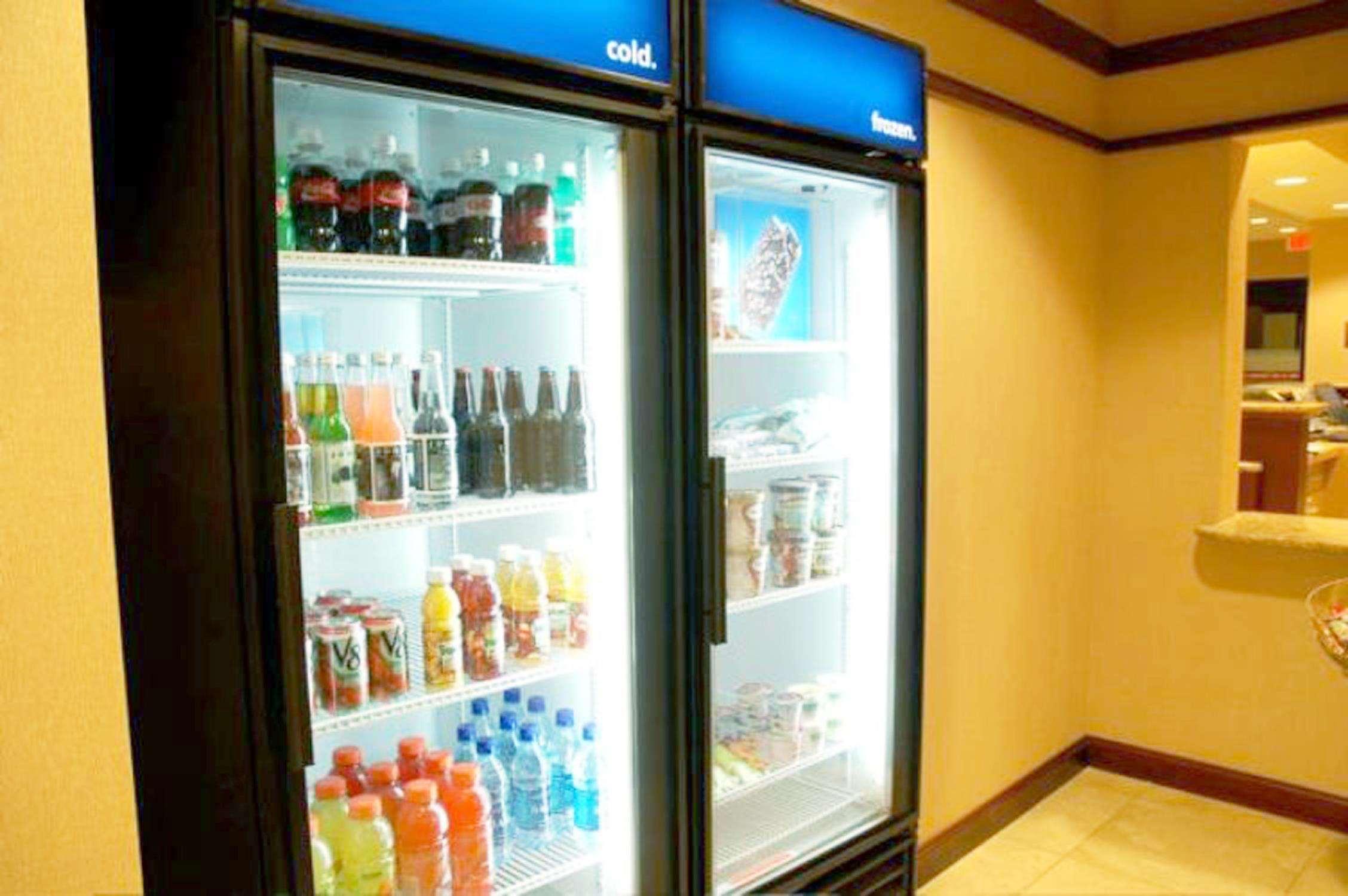 Hampton Inn Calera Ресторан фото